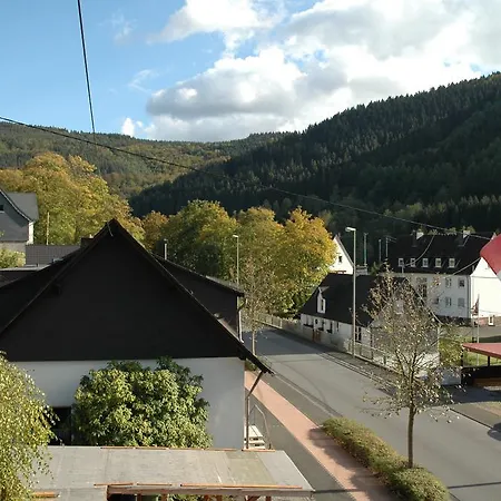 Holländer Eck Gasthof 2*