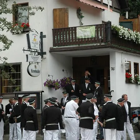 Hollaender Eck Lennestadt