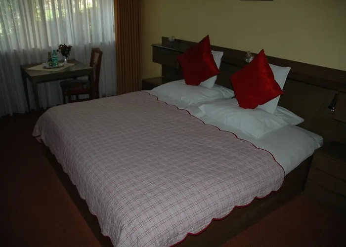 Hollaender Eck 2* Lennestadt