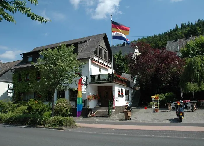 Hollaender Eck Lennestadt